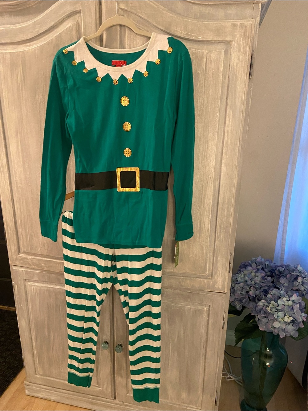 Christmas ELF Pajama Uni-Sex Size Large Sleep Set  NWT